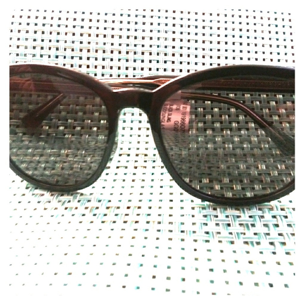 Women's Gucci sunglasses new